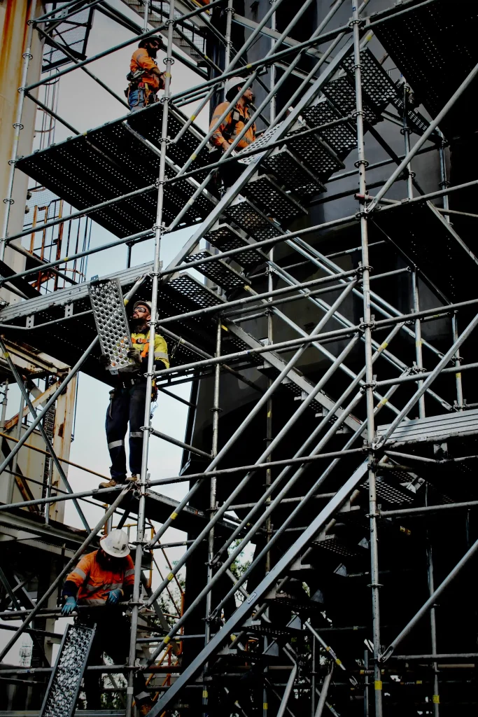 Sabel Rigging and Scaffolding team setting up scaffolding for a project in Newcastle.